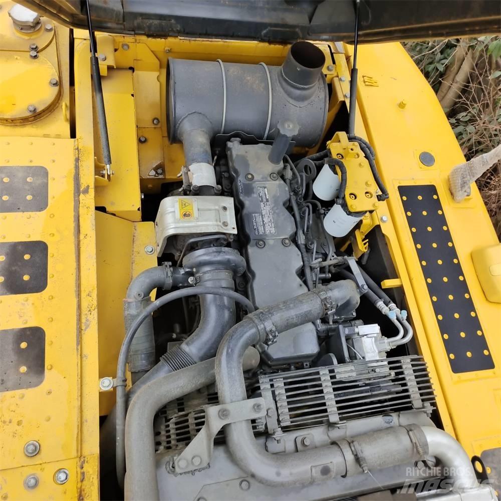 Komatsu PC 210 LC Εκσκαφείς με ερπύστριες
