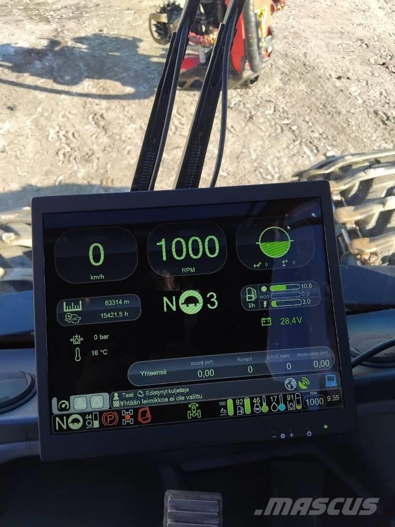 Komatsu 901XC Θεριζοαλωνιστικές μηχανές