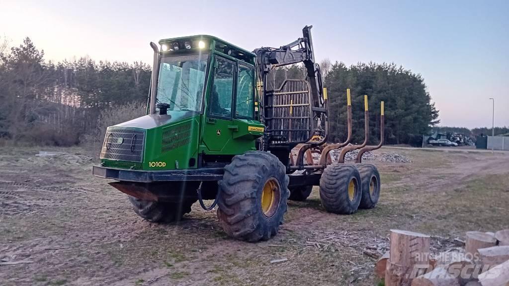 John Deere 1010D Μεταφορείς ξυλείας