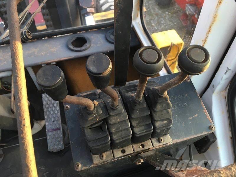 Kalmar DC15-1200 Πετρελαιοκίνητα Κλαρκ