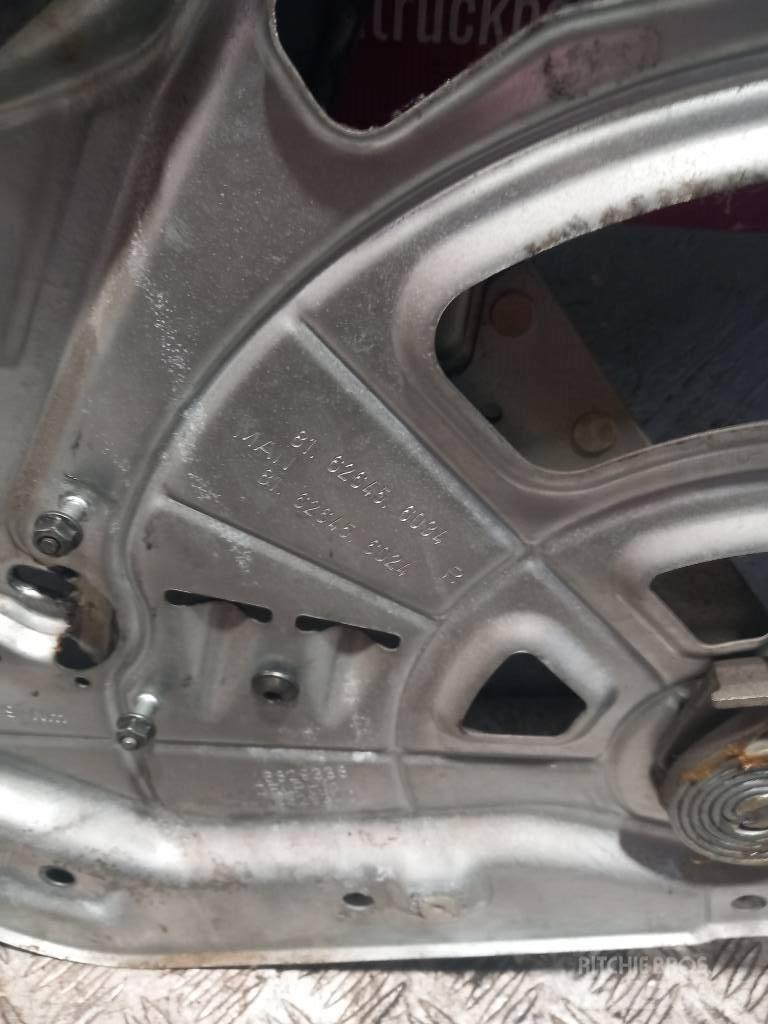 MAN TGA 81626456024 Καμπίνες και εσωτερικό