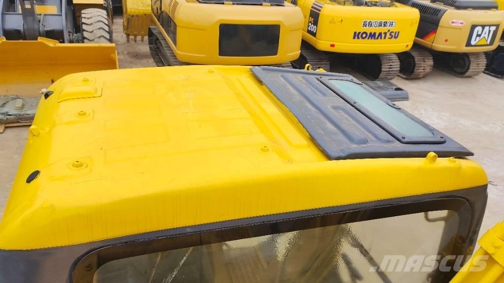 Komatsu PC130-7 Εκσκαφείς με ερπύστριες