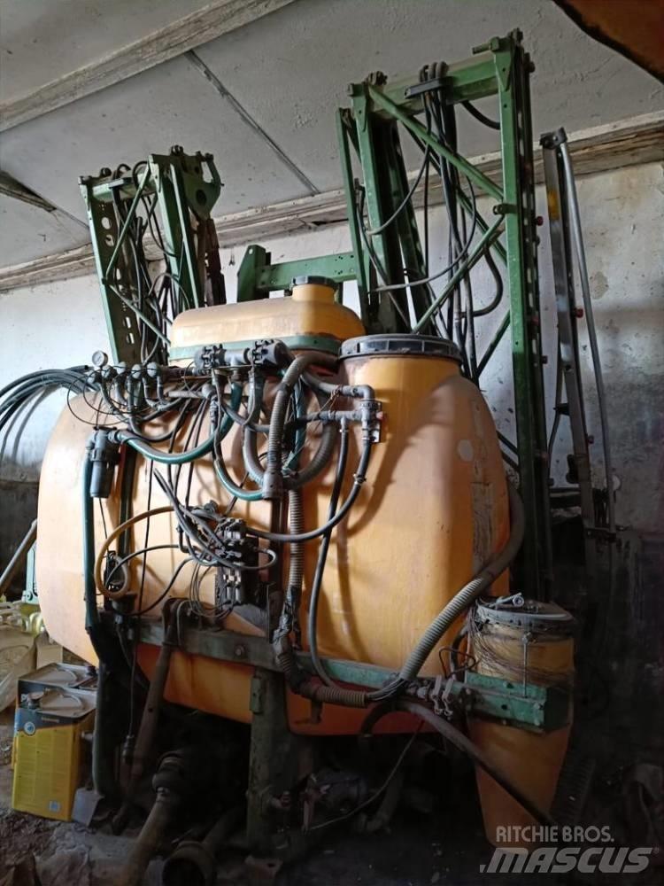 Amazone UF 1200 Αναρτώμενα ψεκαστικά