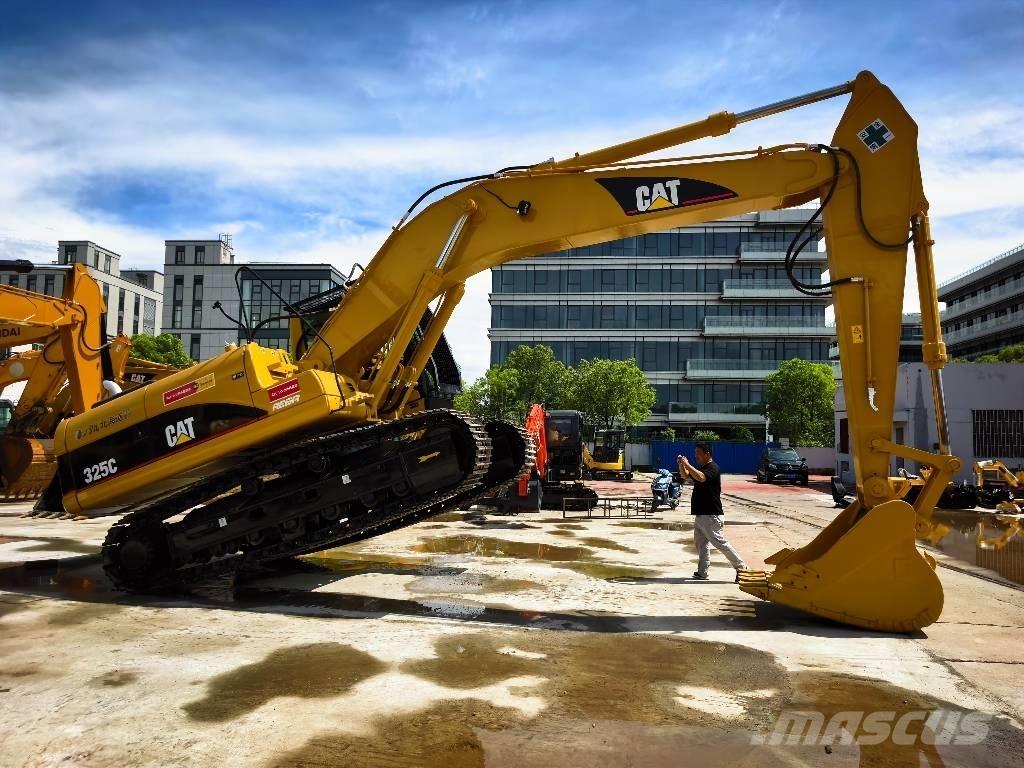 CAT 325 C Εκσκαφείς με ερπύστριες
