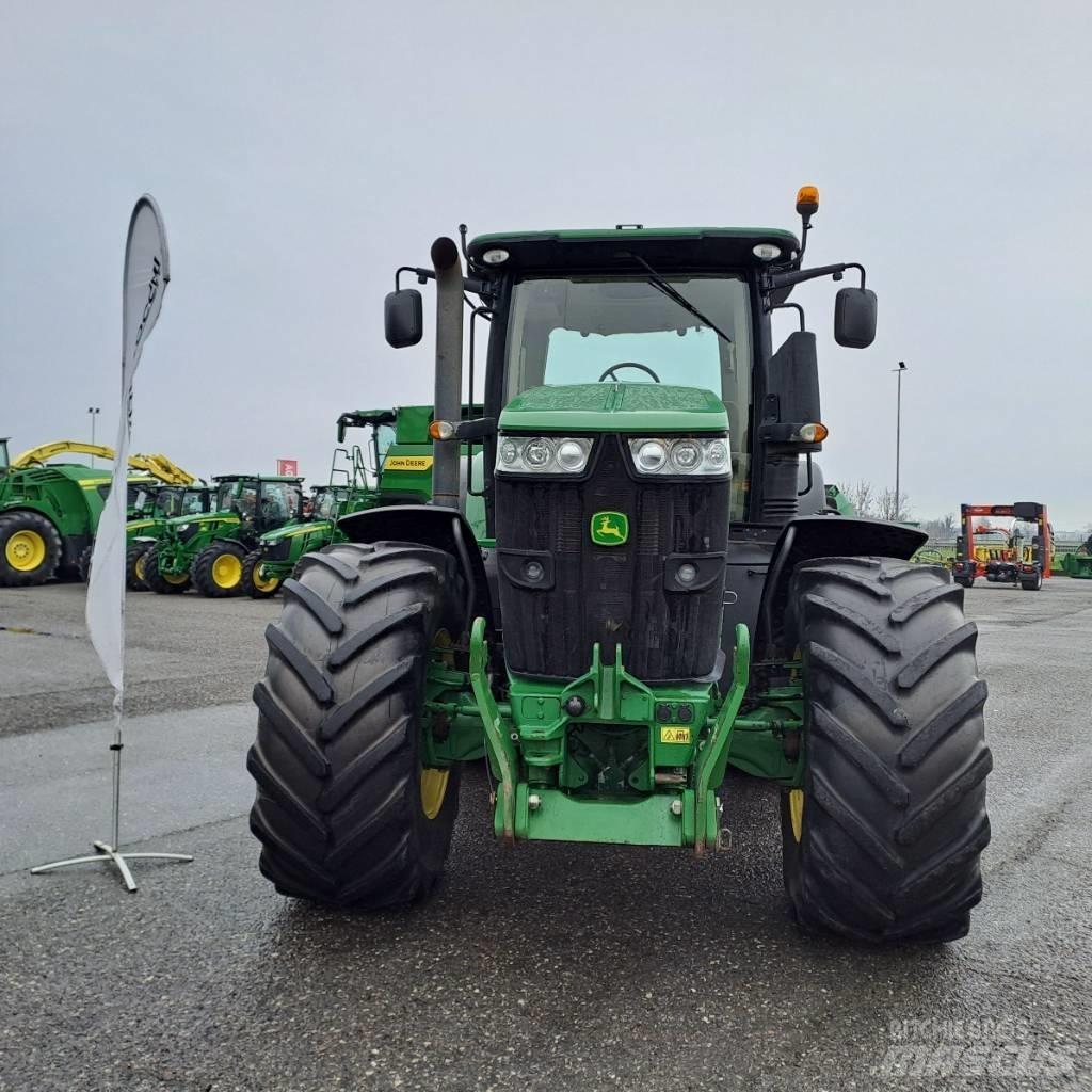 John Deere 7230 R Τρακτέρ