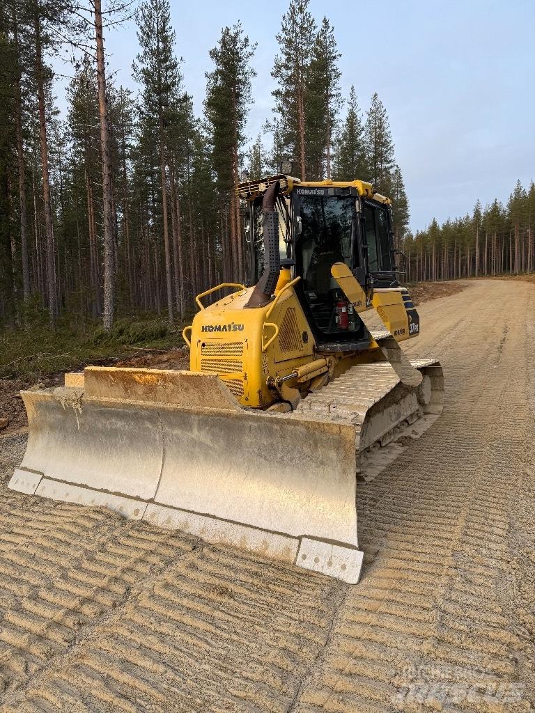 Komatsu D 37 PX-23 Μπουλντόζες με ερπύστριες