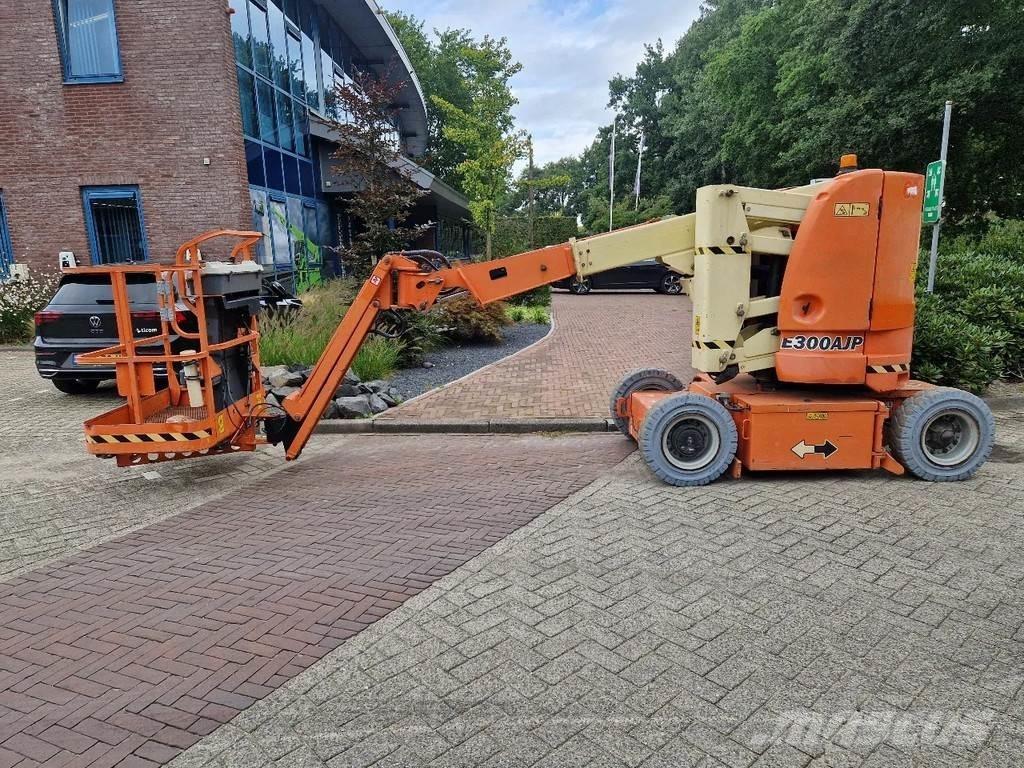 JLG E300AJP Ανυψωτήρες με αρθρωτό βραχίονα
