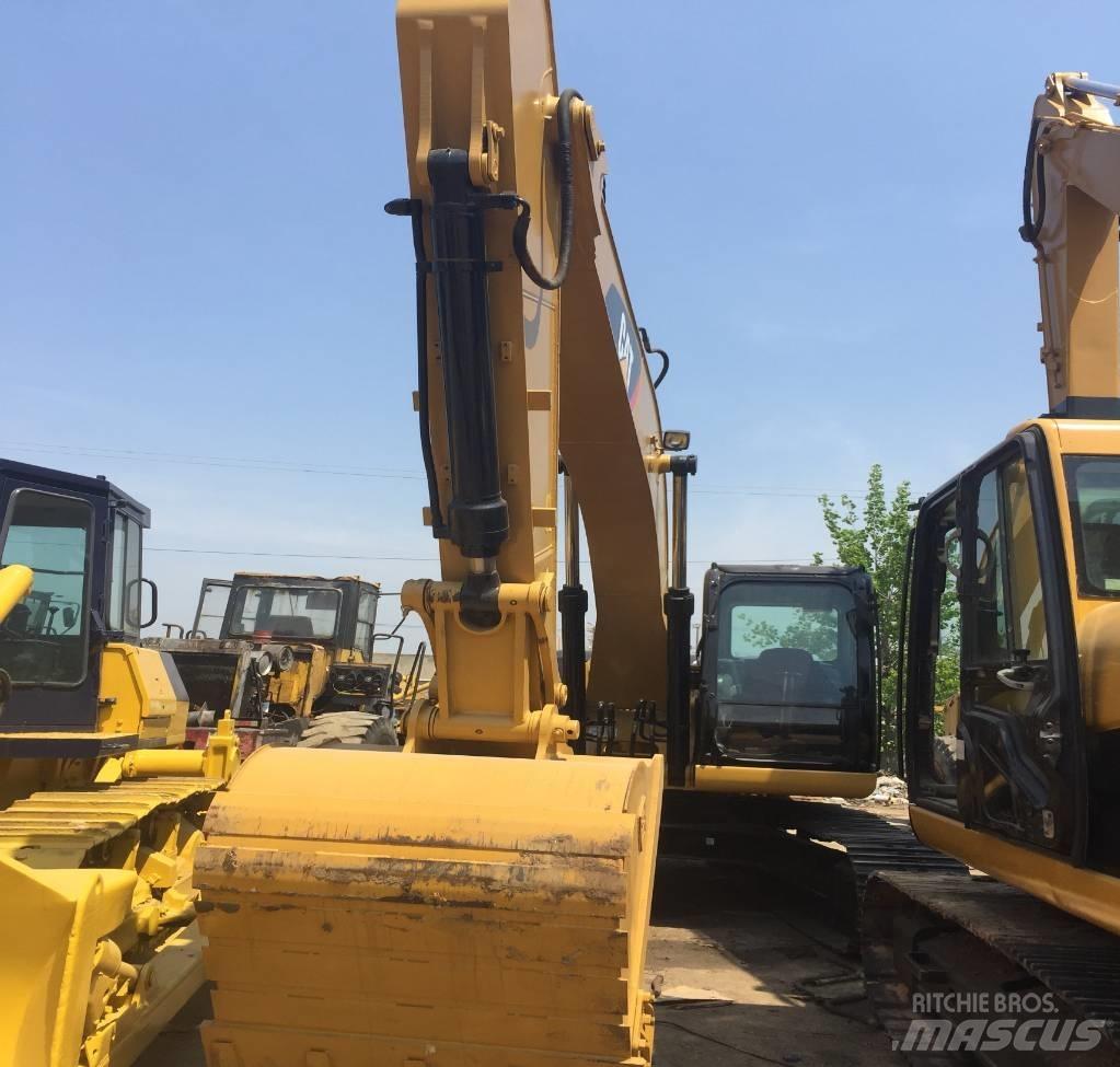 CAT 320 D Εκσκαφείς με ερπύστριες