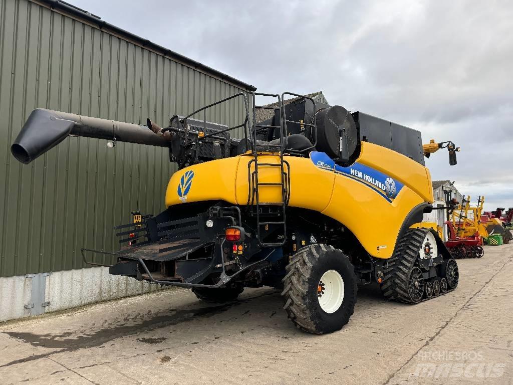 New Holland CR 9090 Θεριζοαλωνιστικές μηχανές