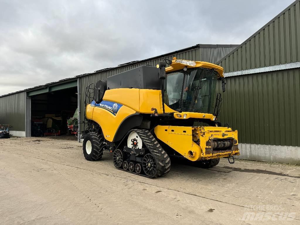 New Holland CR 9090 Θεριζοαλωνιστικές μηχανές