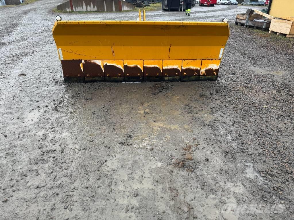 Snowline 2810 Εκχιονιστήρες και χιονοδιώχτες