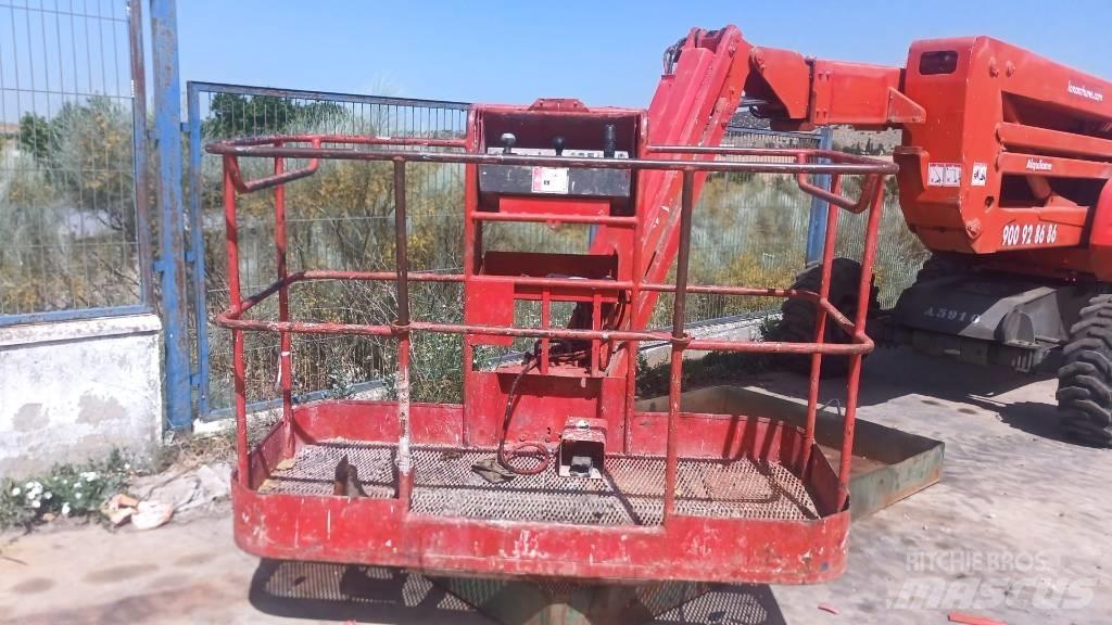 Manitou 180 ATJ Ανυψωτήρες με αρθρωτό βραχίονα