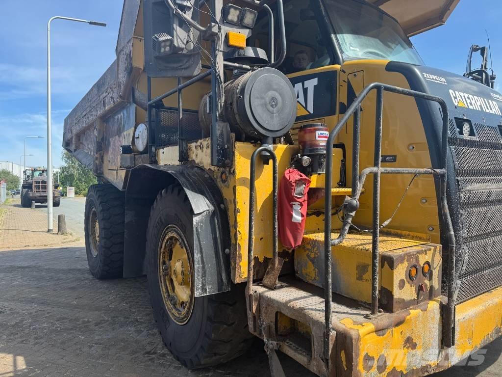 CAT 770 Άκαμπτα Dumper με ανατρεπόμενο κάδο