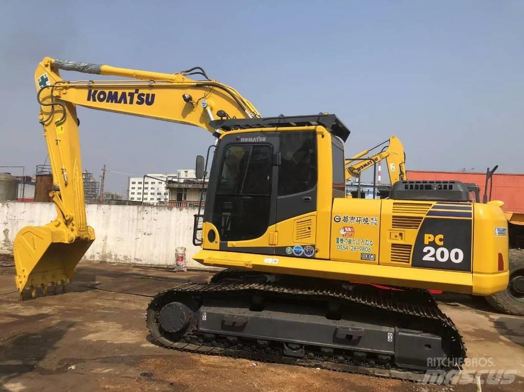 Komatsu PC200-8 Εκσκαφείς με ερπύστριες