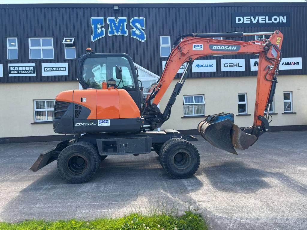 Doosan DX 57 W-5 Εκσκαφείς με τροχούς - λάστιχα
