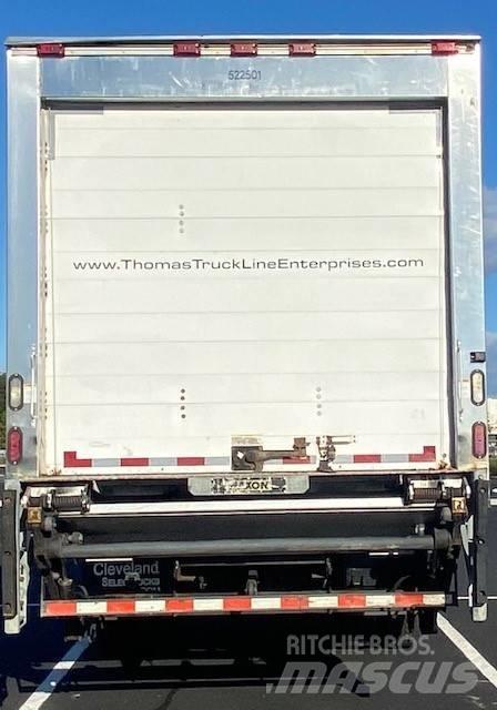Freightliner M2 106 Φορτηγά Ψυγεία
