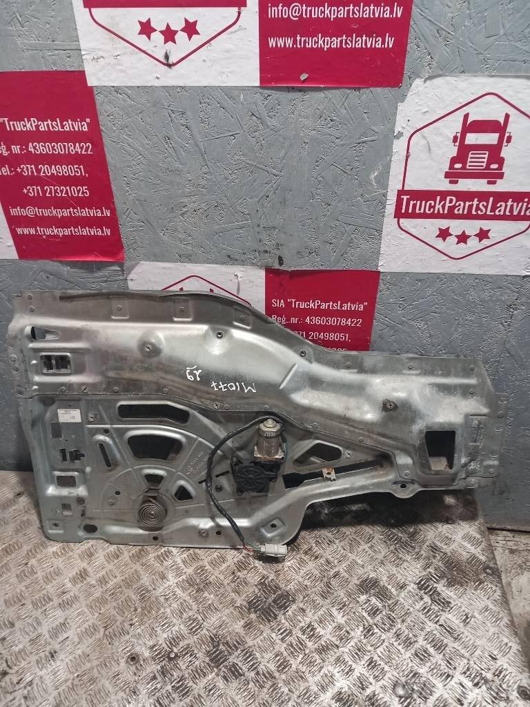 MAN TGA  81626456035 Καμπίνες και εσωτερικό