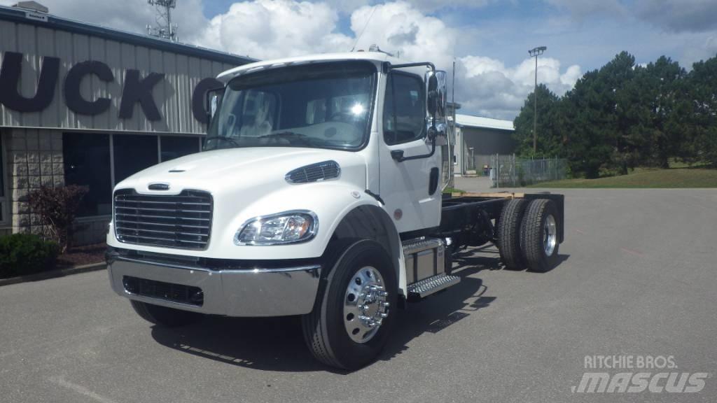 Freightliner M2106 Φορτηγά Σασί