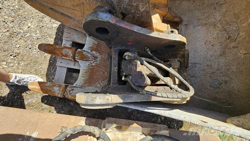 Volvo EW160 Ταχυσύνδεσμοι