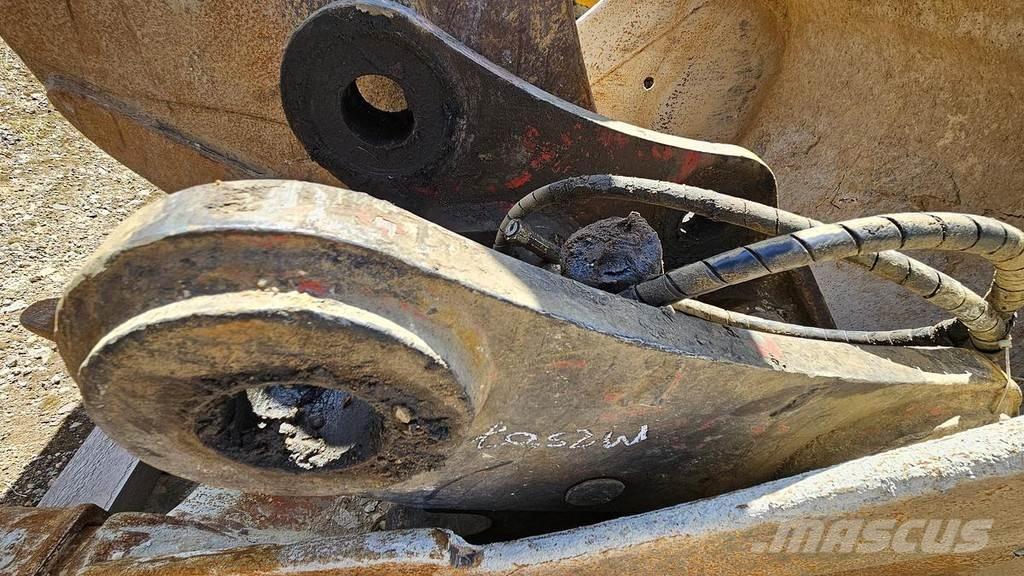 Volvo EW160 Ταχυσύνδεσμοι