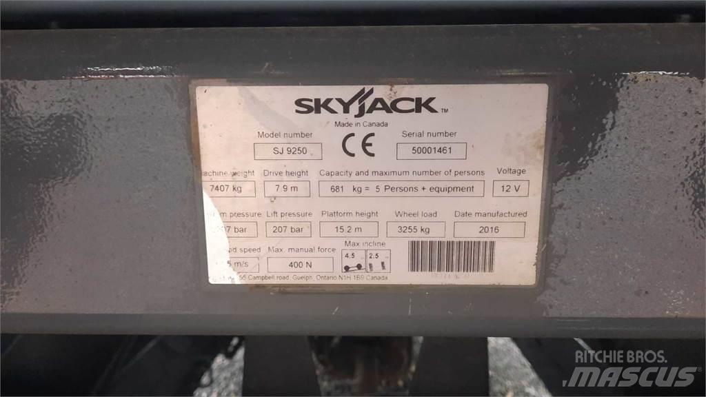 SkyJack 9250RT Ανυψωτήρες ψαλιδωτής άρθρωσης
