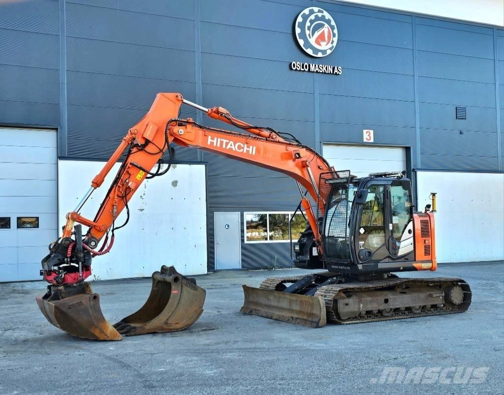 Hitachi ZX 135 US-6 Εκσκαφείς με ερπύστριες