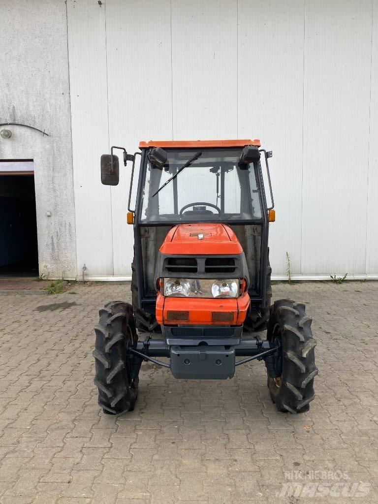 Kubota GL 320 Τρακτέρ μικρών διαστάσεων