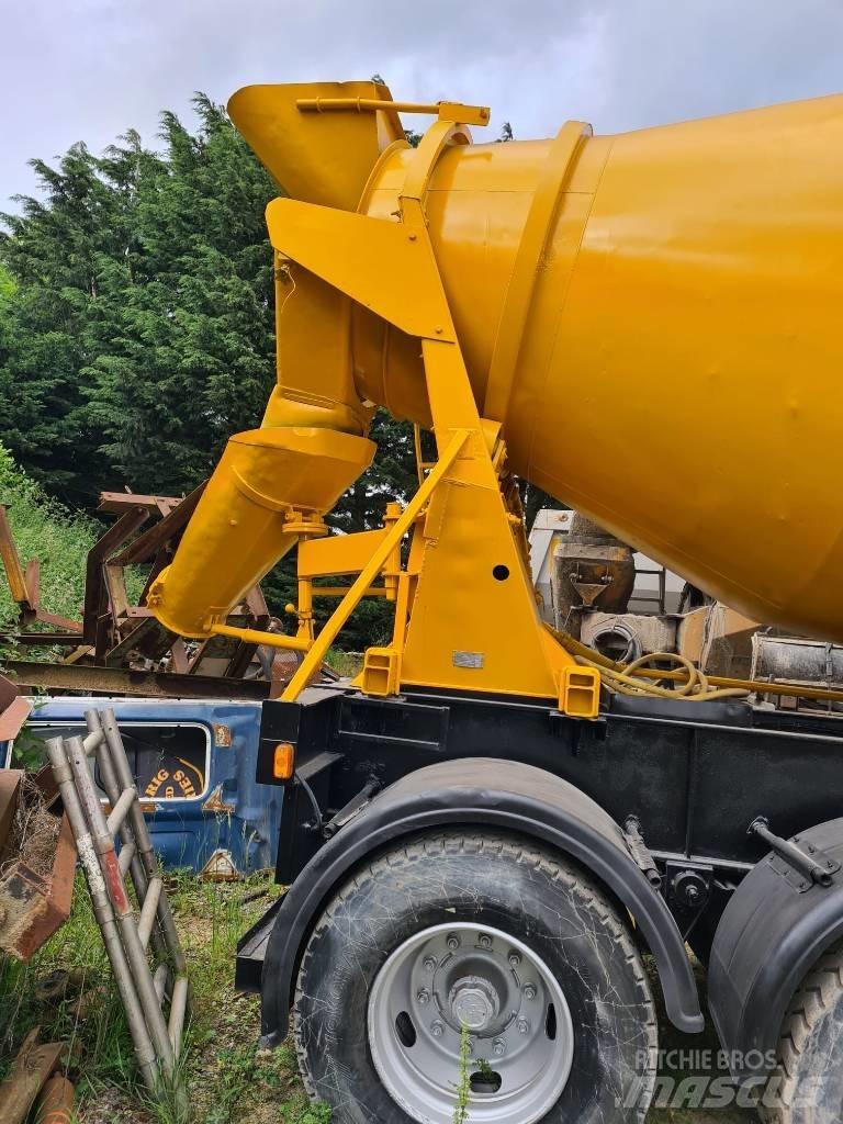  Concrete Mixer Λοιπές ρυμούλκες