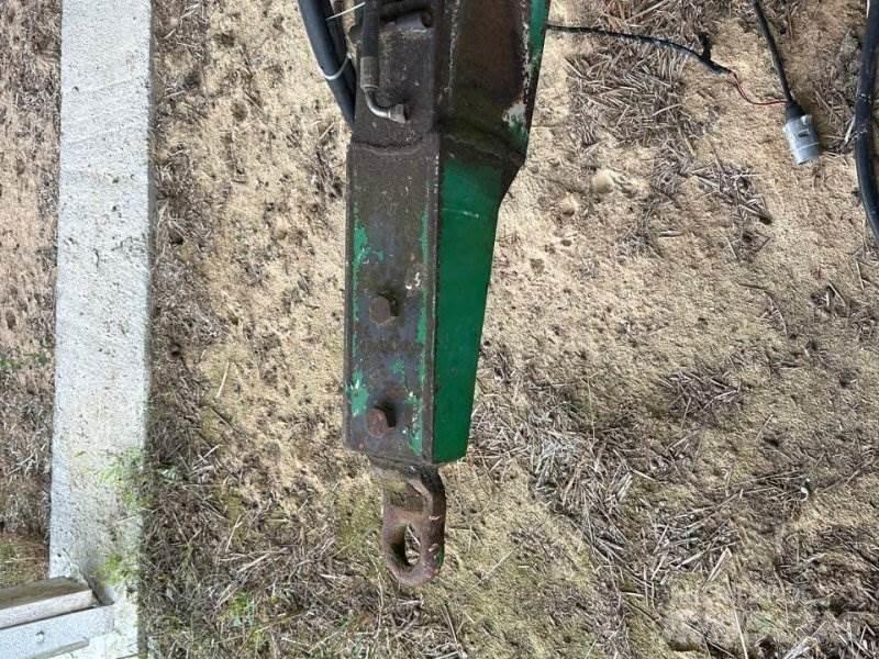 Keenan Compac 90 Χοάνες εισαγωγής, φυσητήρες και ανυψωτές
