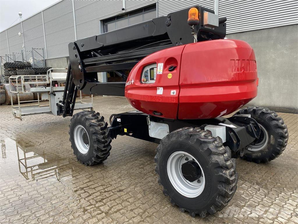 Manitou 160ATJ+ Ανυψωτήρες με αρθρωτό βραχίονα