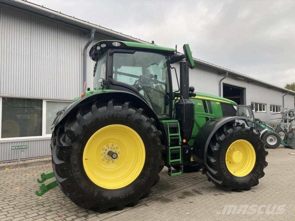 John Deere 6R250 Τρακτέρ