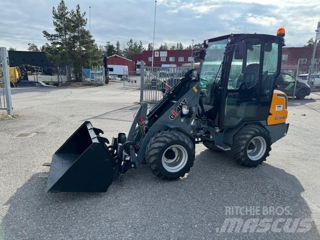 GiANT G2300 HD Μίνι φορτωτές