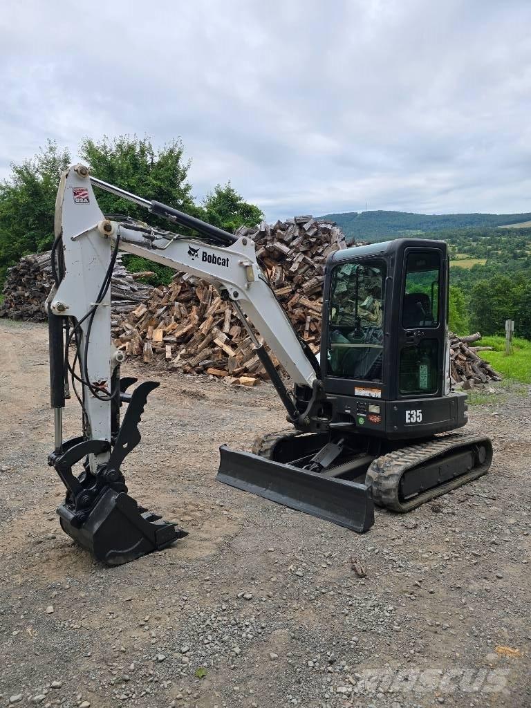 Bobcat E 35 Εκσκαφάκι (διαβολάκι) < 7t