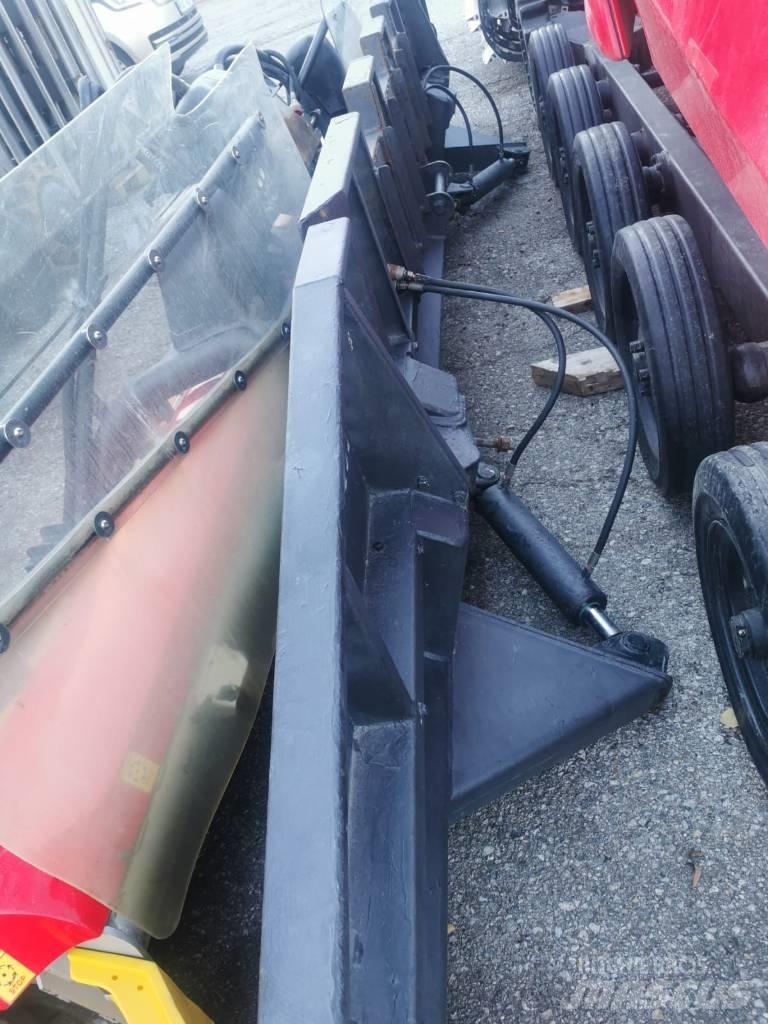 Kässbohrer PB 600 Χιονοστρωτήρες