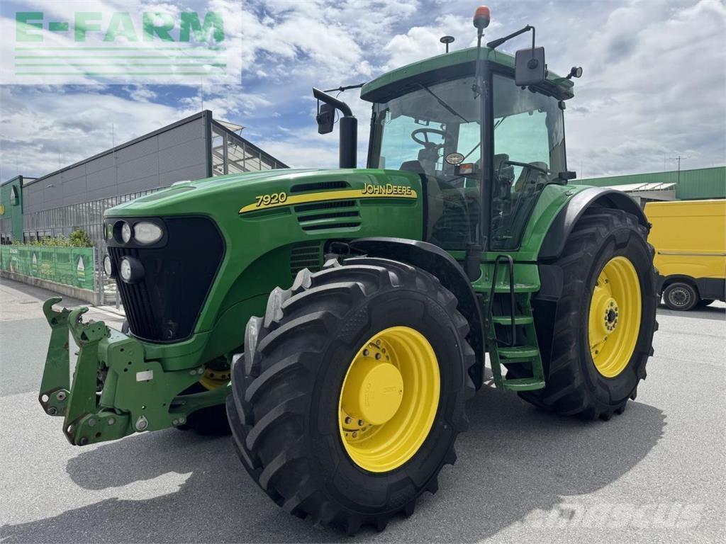 John Deere 7920 Τρακτέρ