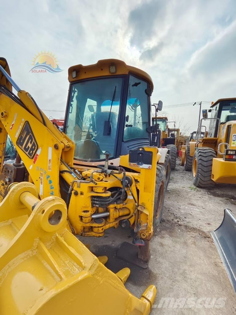 JCB 4CX Εκσκαφείς Φορτωτές τύπου JCB
