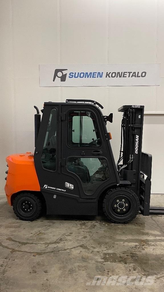 Doosan D35NXP Πετρελαιοκίνητα Κλαρκ