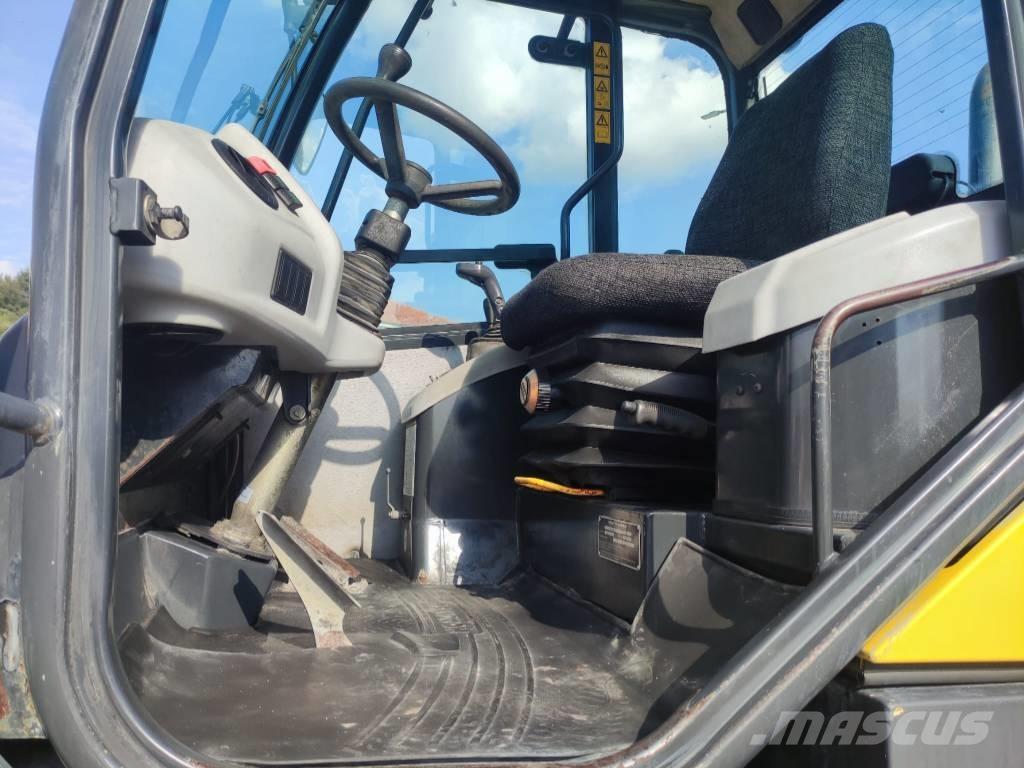 Komatsu WA 80-5 Φορτωτές με λάστιχα (Τροχοφόροι)