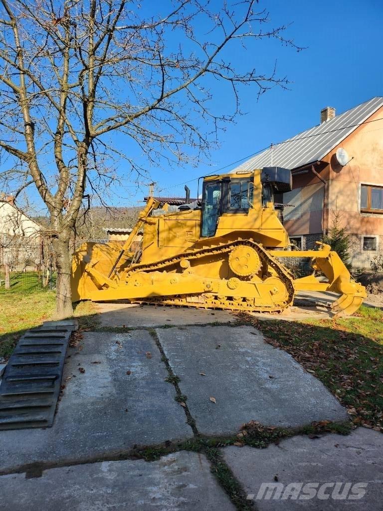 CAT D 6 R II Μπουλντόζες με ερπύστριες