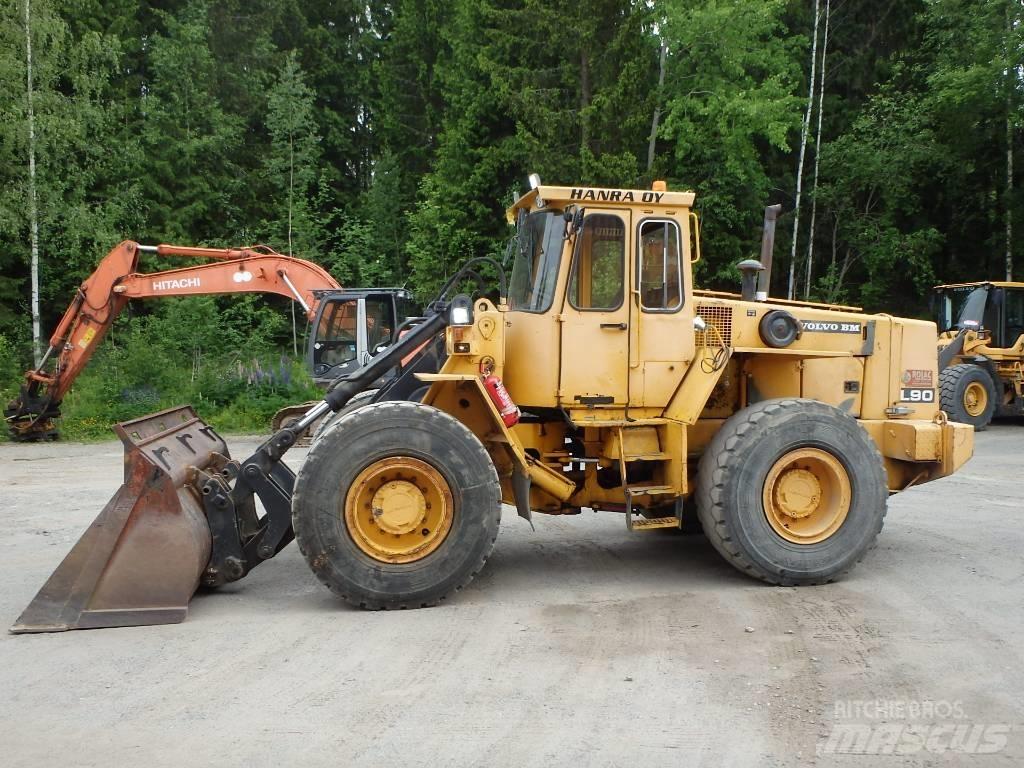 Volvo BM L 90 Φορτωτές με λάστιχα (Τροχοφόροι)