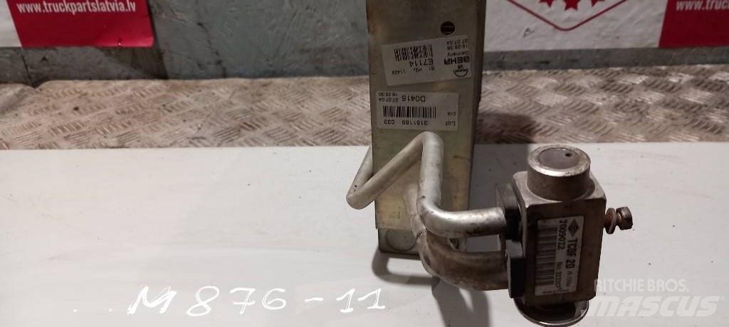 MAN TGL.     81619206036 Καλοριφέρ