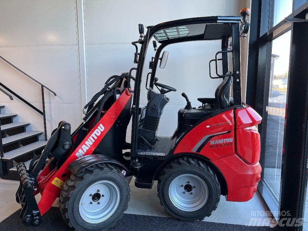 Manitou MLA 2-25 H Φορτωτές πολλαπλών χρήσεων