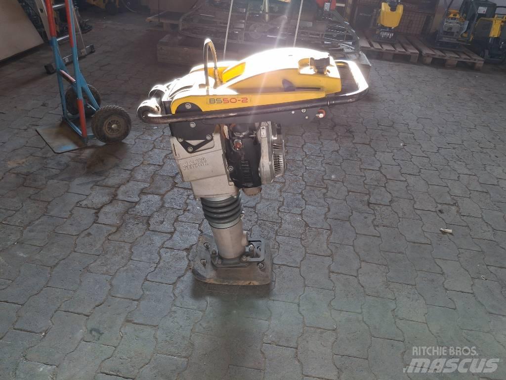 Wacker Neuson BS50-2 Κόπανοι