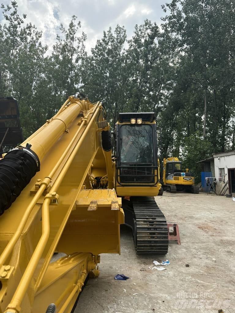 CAT 312D Εκσκαφείς με ερπύστριες