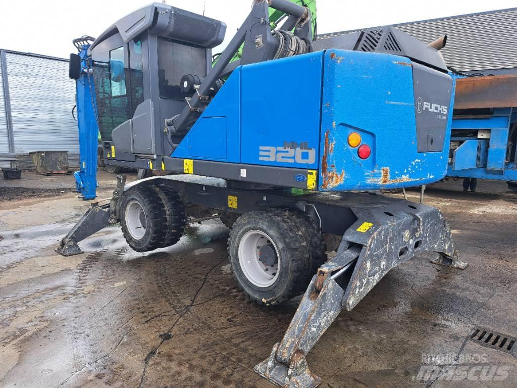 Fuchs MHL320F Βιομηχανικά μηχανήματα διαχείρισης αποβλήτων