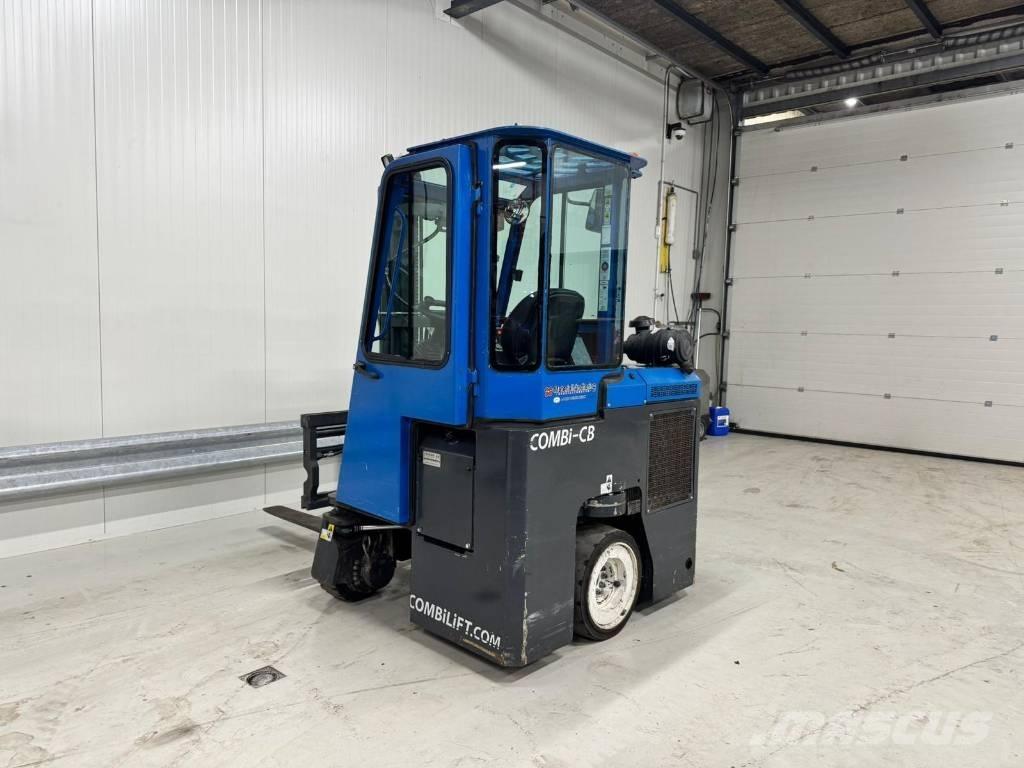 Combilift C3000CB Γερανοί πλευρικής φόρτωσης εμπορευματοκιβωτίων