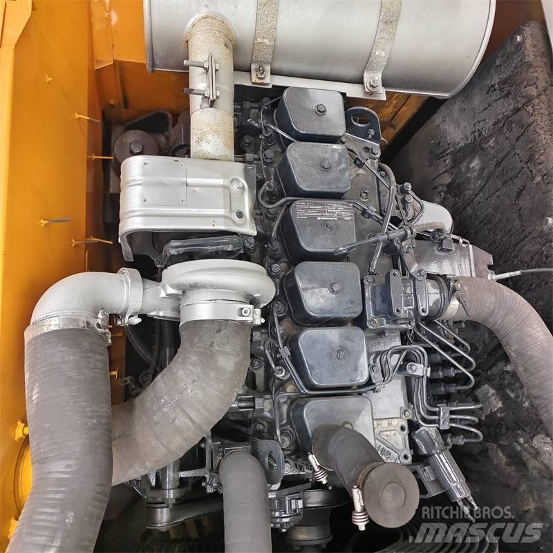 Hyundai 220LC -9S Εκσκαφείς με ερπύστριες