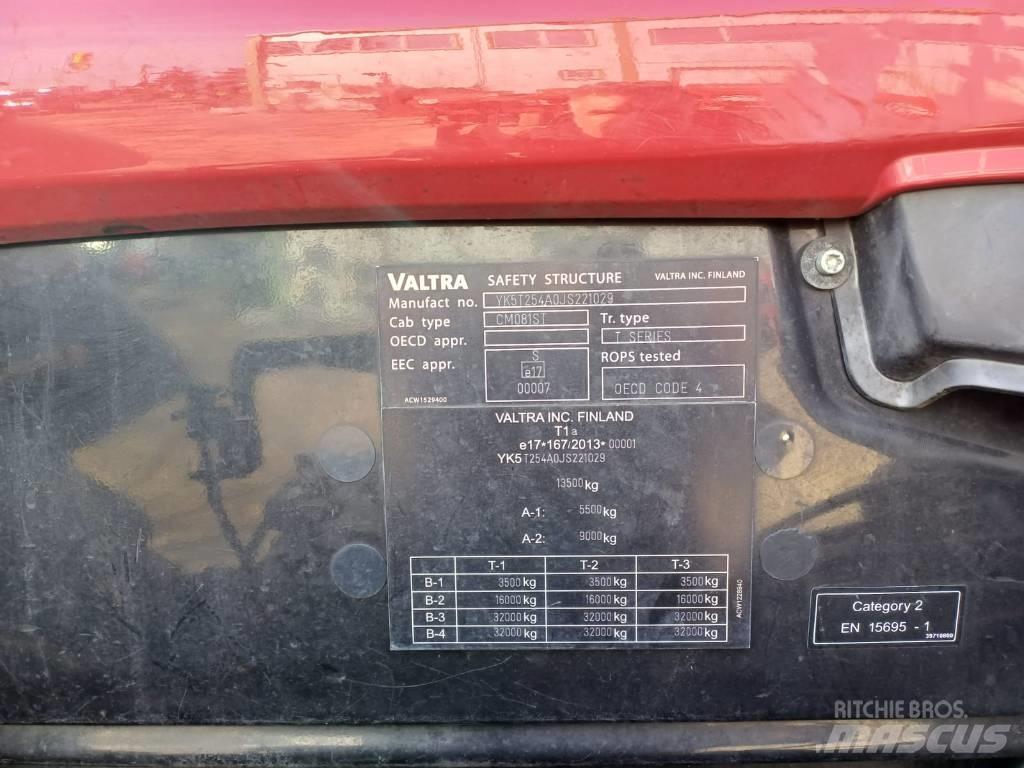 Valtra T 254 Τρακτέρ
