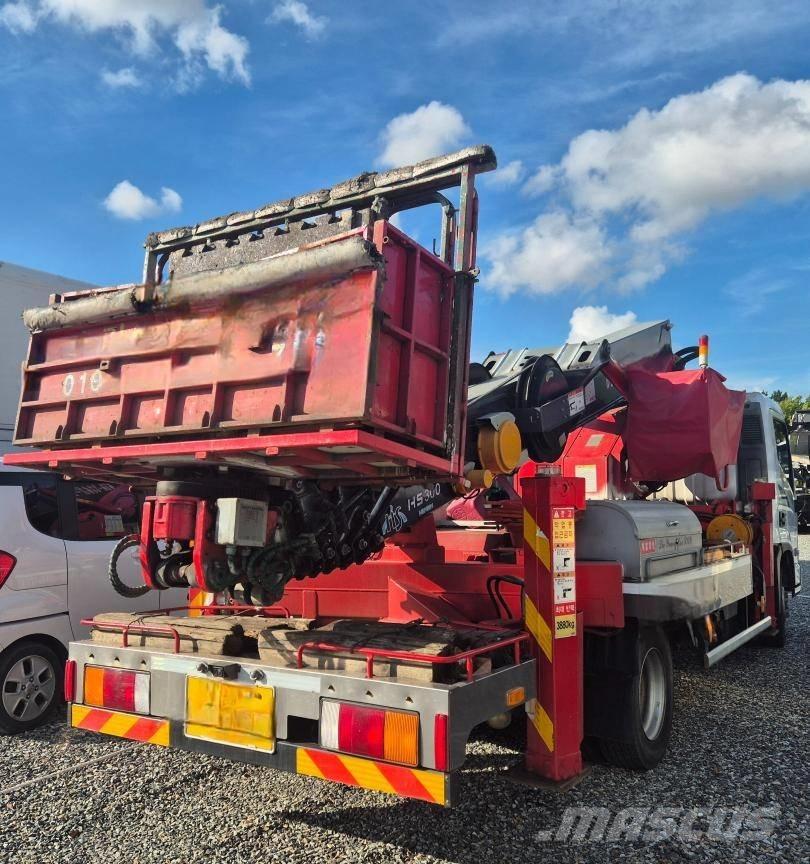 Hansin HS300 Εναέριες πλατφόρμες τοποθετημένες σε φορτηγό