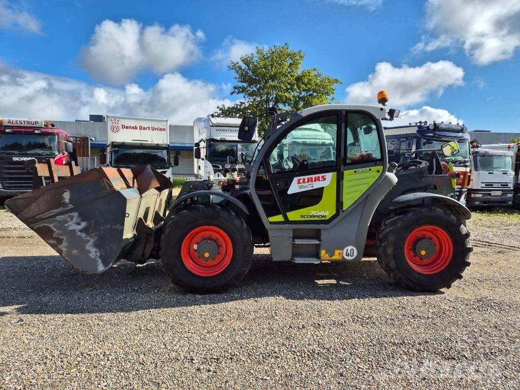 CLAAS Scorpion 7044 Συστήματα τηλεχειρισμού για τη γεωργία